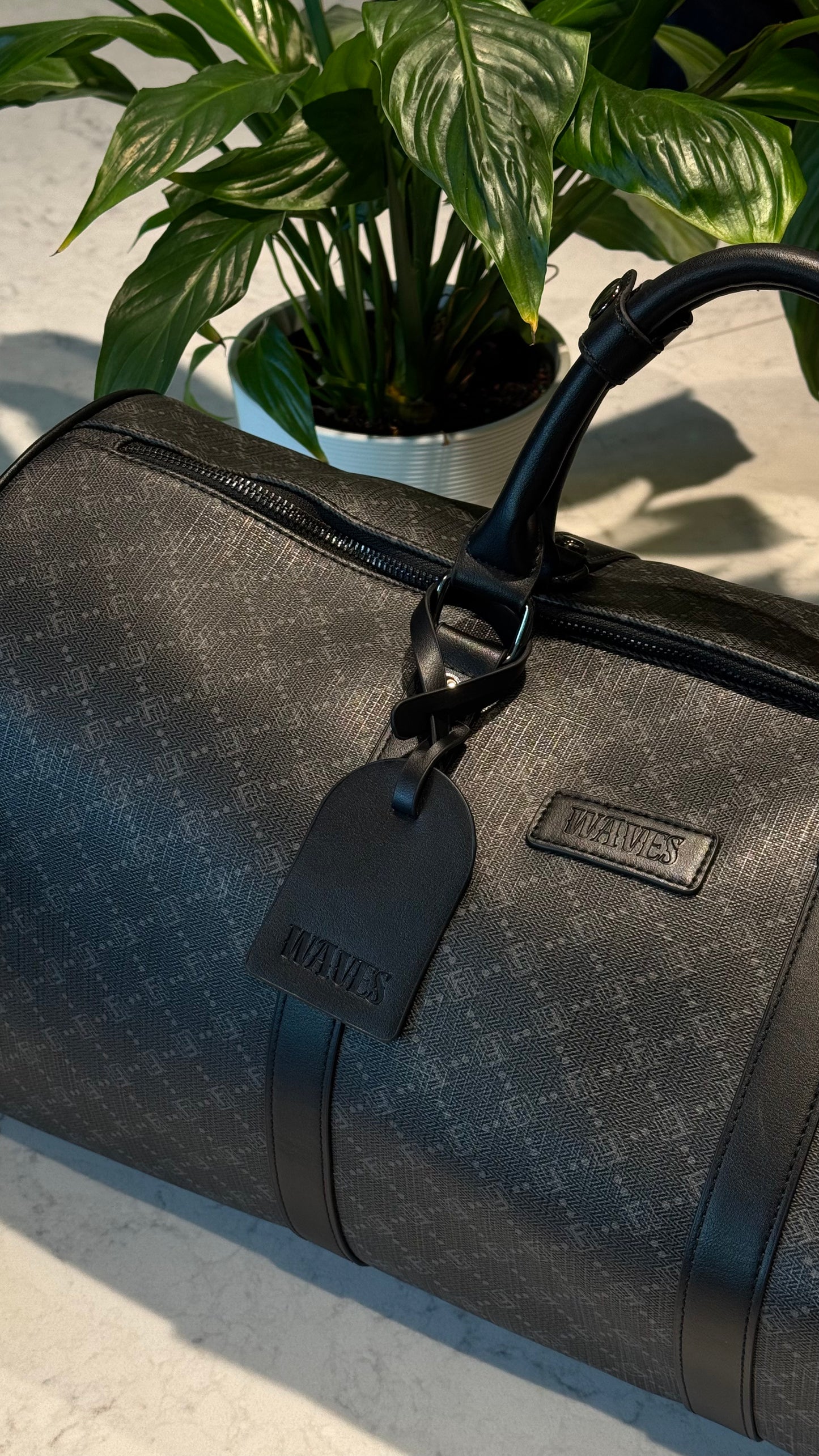 Waves "Noir" Boston Bag