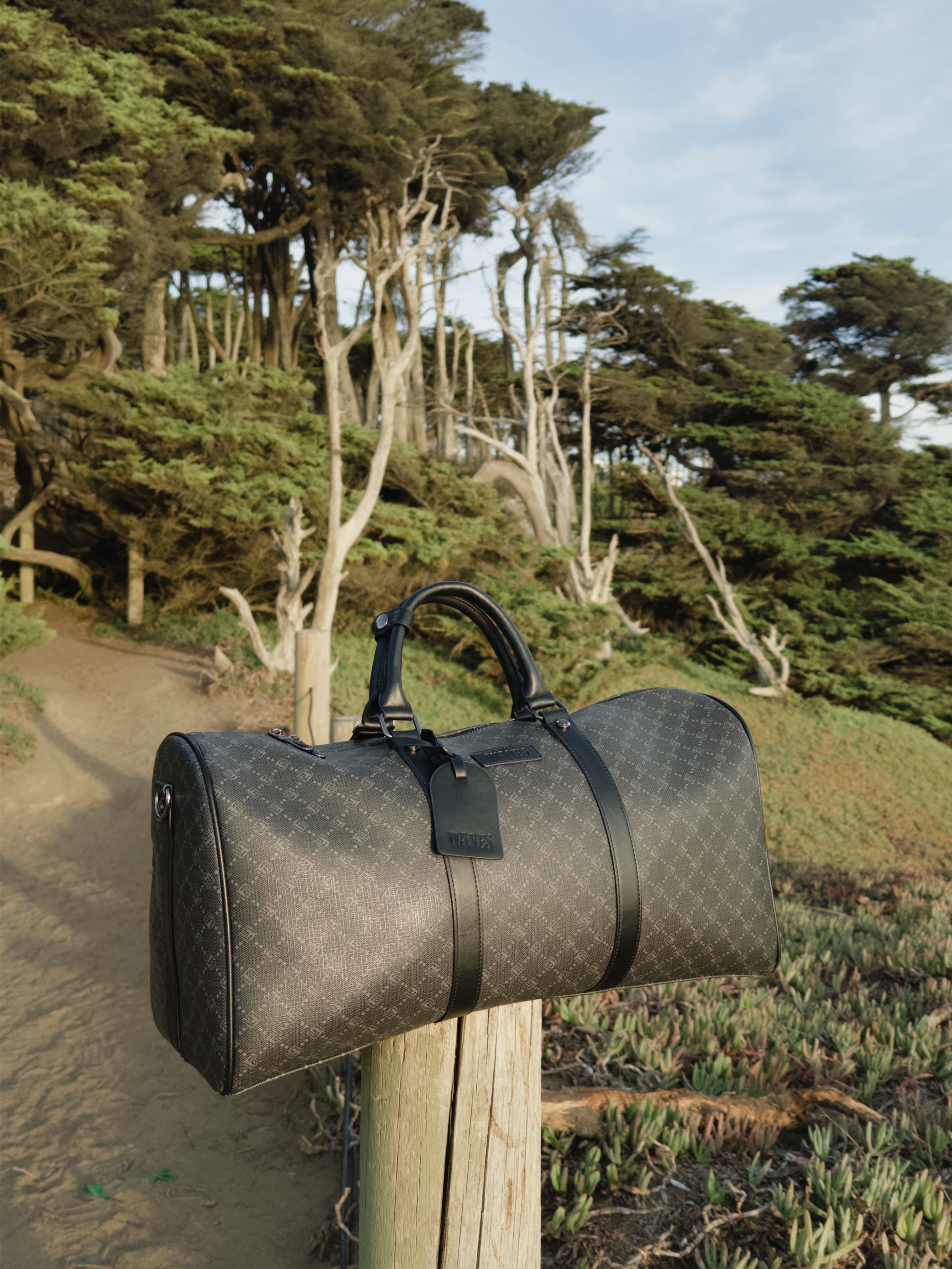 Waves "Noir" Boston Bag